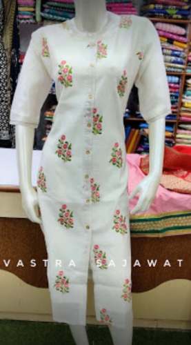 Ladies Casual Printed Kurti At Wholesale