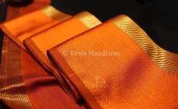 Rewa Handloom logo icon