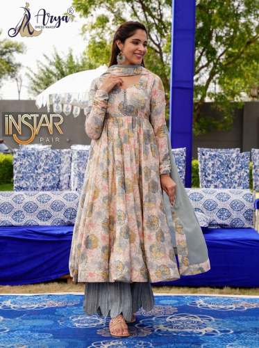 INSTAR HEAVY FENCY PAIR WITH DUPPATTA SET