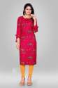 Ladies Stylish Foil Print Rayon Kurti thumb 5