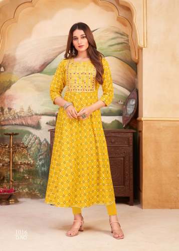 NAYANTHARA V-4 Foil Print Flair Gown