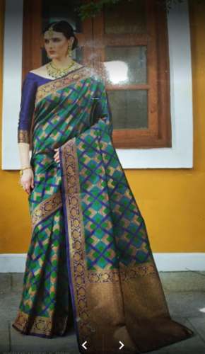 Floral Print Georgette Saree with Running Blouse by Jeen Silk And Saree