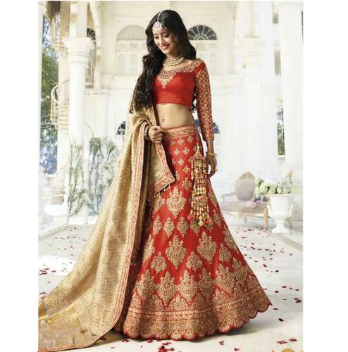 Dulhan Wear Lehenga Choli by Jagmohan Sandeep Kumar
