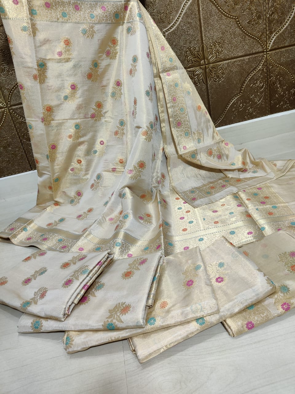 Banarasi tissue saree 