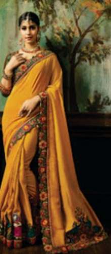 Ladies border work saree at wholesale