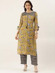 Formal Wear Muslin Kurti With Pant Set 