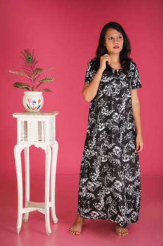 Leaf Design Nighty - (Black)