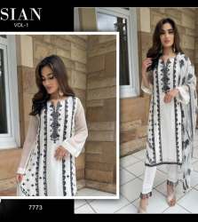 Embroidered Kurti With Pant Wear Set 
