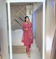 DESIGNER WEAR EXCLUSIVE 3 PIECE SUIT