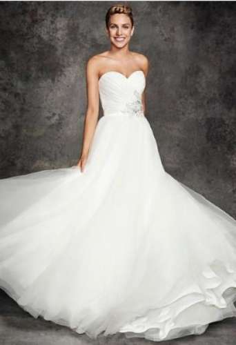 Ladies white Elly Ross Gown