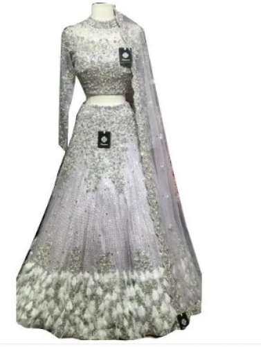 Ladies Designer Wedding Lehenga by Yasmeen Exports