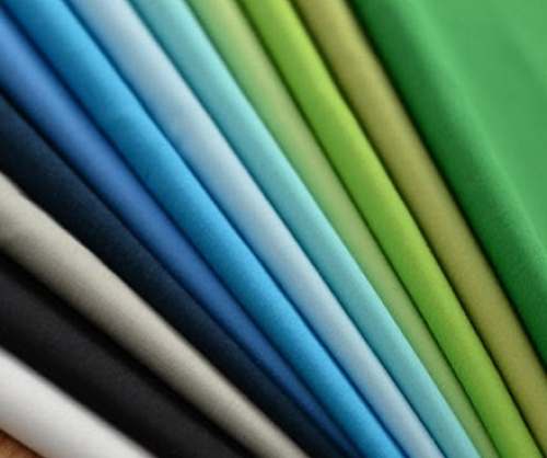 Plain Suiting Fabric At Wholesale Rate by Prakash Enterprise