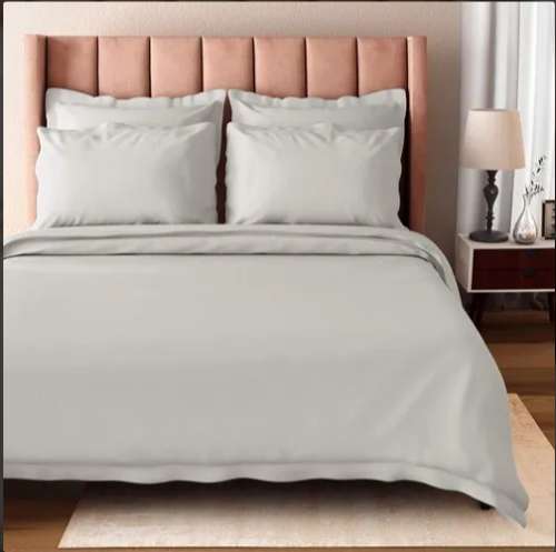 White color Cotton Duvet Quilt Cover by Trulife Textiles Private Limited