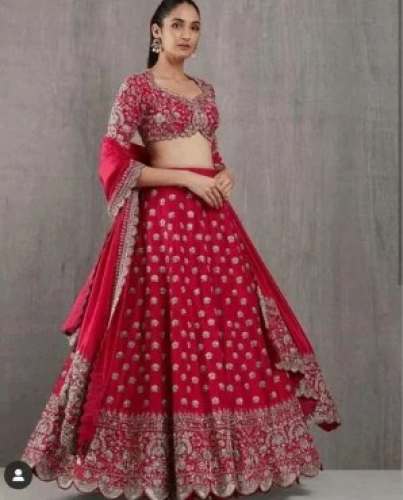 Heavy Dulhan Red Lehenga  by Nikita Bhushan