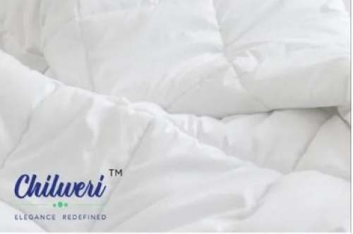 New White Plain Duvet Quilt  by Chilweri Impex