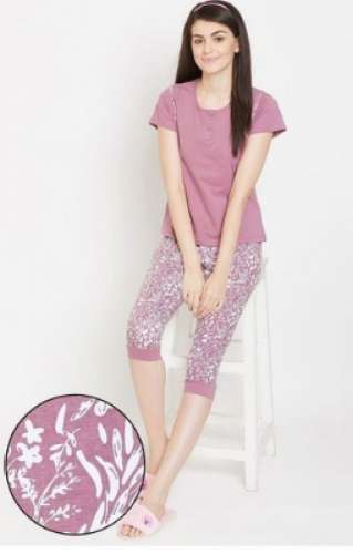 New Collection T Shirt And Capri For Women