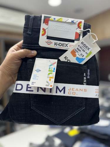  Cotton Blend Mens Jeans by Vishwa Garment
