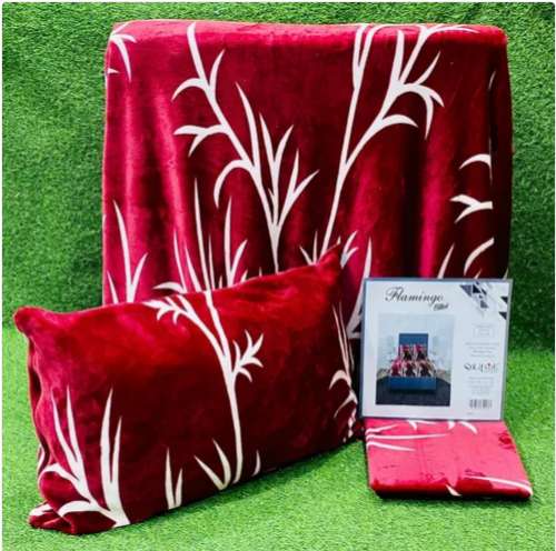 Multi color Woolen Velvet Double Bedsheet by Shivani Bed Cover