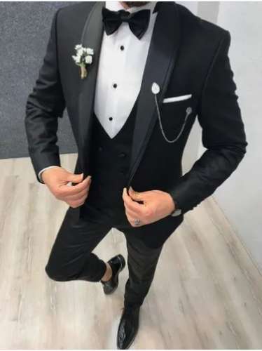 Men Designer Grey Full Sleeve Suit by Fashion House