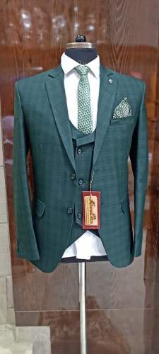 Mens Green Party Wear Tuxedo Suit