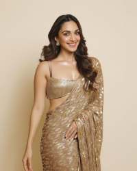 Bollywood Kiara advani 5MM Sequins saree