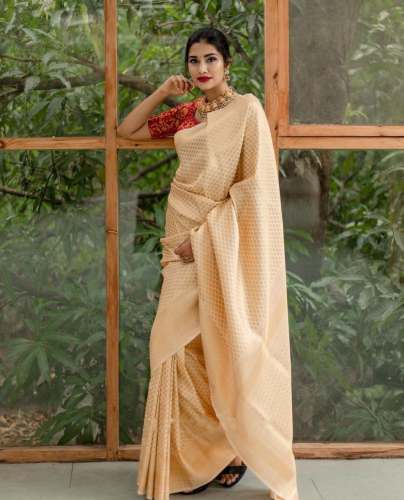 Stylish Cream Rich Pallu Jacqard Silk Saree