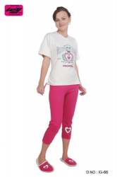 girls night capri set