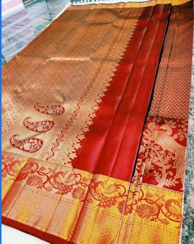 Elegant Red Pure Silk Handloom Saree by KAMALA SILK HOUSE