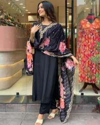 Black Color Chanderi Kurti Pant With Dupatta 