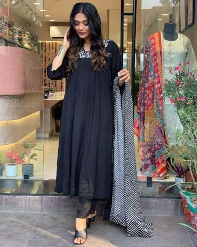 Black Color Kurti Suit Set 