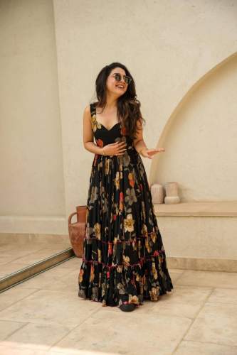 Muslin printed Black floral maxi Dress