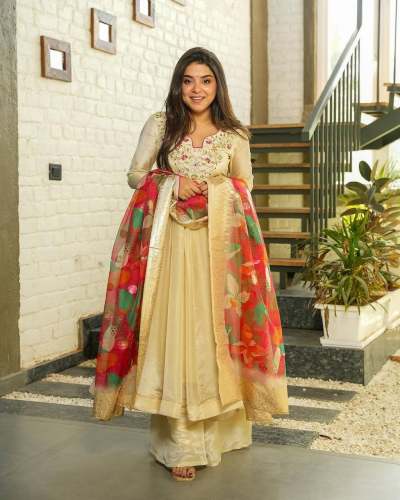 Chinnon Silk Embroidery Work Kurti Plazzo with Dupatta 