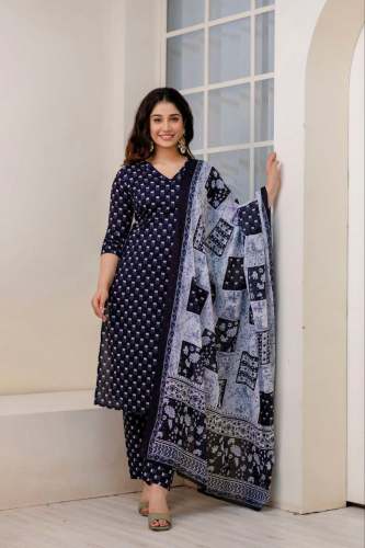 Exclusive Woman 3 Piece Suit Set