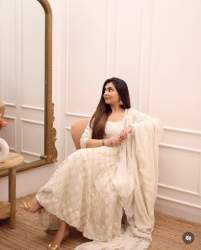 Fox Georgette Gown -Pent  Dupatta Set 