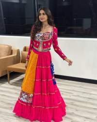 Kinjal Dave Gamthi Chain Work Rayon Lehenga Choli