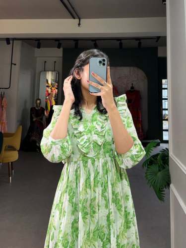  Modern Western Elegance : Georgette Frock