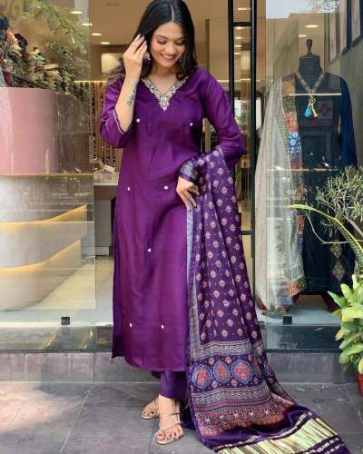 NEW beautiful  HEAVY FULLY STITCHIED SUIT SET