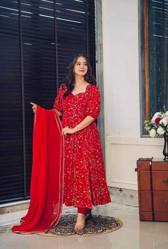 Presenting New Designer Gown In Faux Georgette With Embroidery Work 
