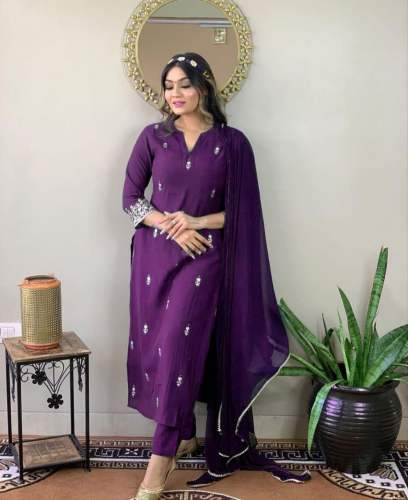 Reyon slub with attractive Embroidery Kurti set