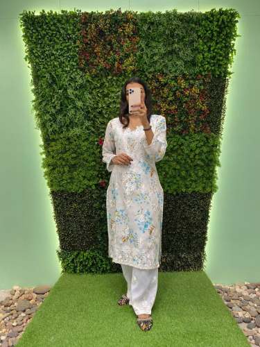 White Color Muslin Printed Kurti & Pant With Cotton Thread Work 