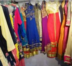 Shree Fashion logo icon
