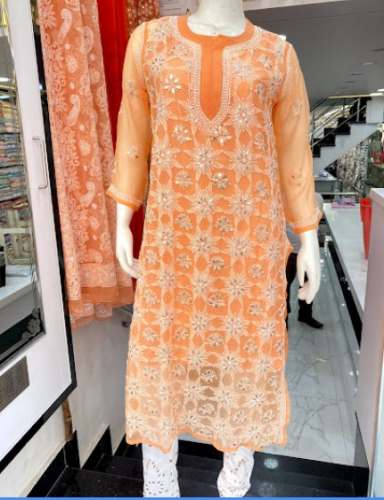 New Arrival Lucknowi Kurti Pant Set At Wholesale