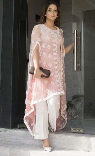 Indo Western Cape Style Peach Kurti by Foria by Wellforia Private Limited