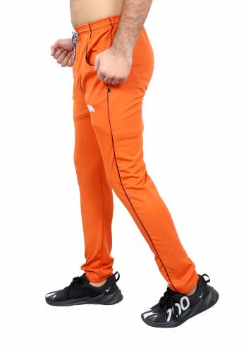 TRACKPANTS