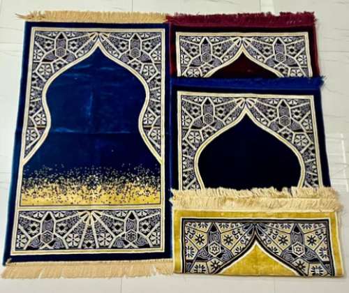 Blue Janawaz Velvet door mats by Uttam Udhyog