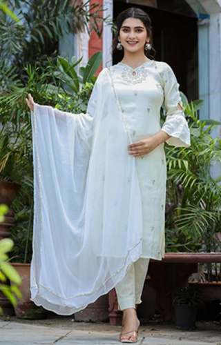 Trendy Off white Silk Kurti With Pant -Dupatta Set