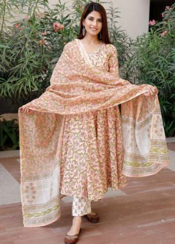Pretty Peach Anarkali Kurti Pant Set With Chunni