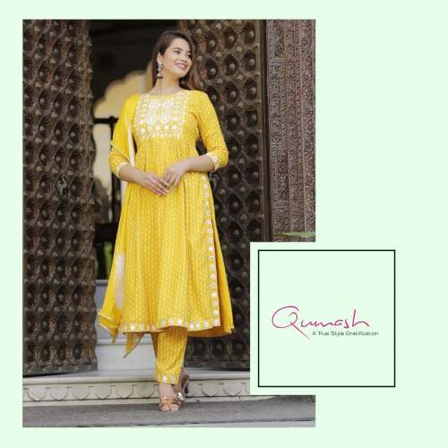 Sunny Yellow Naira Cut Kurti With Dupatta Pant Set by QUMASH