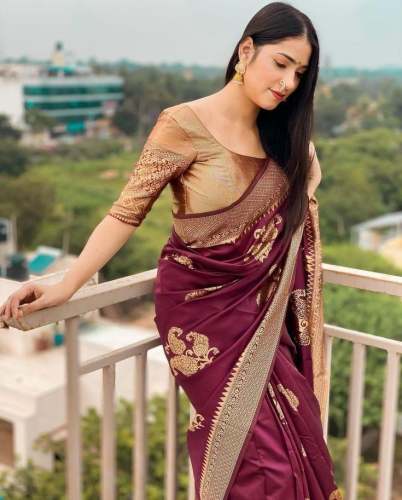 Awesome Maroon Zari Weaving Banarasi Soft Silk Saree With Blouse