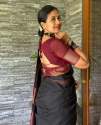 Black color with maroon border Banarasi Soft Silk Saree thumb 3